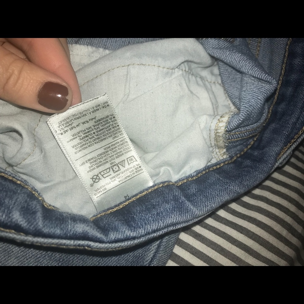Straight Jean - Picture 4 of 4